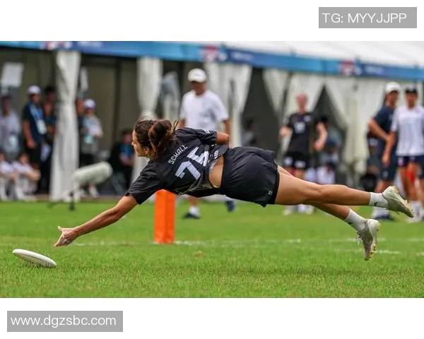 实时新闻南京飞盘队战术解析如何在赛场上实现团队协作与胜利策略